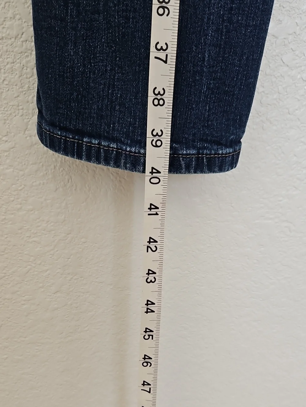 Levi's The Original Jean / Mid Rise Skinny ~ Size 14M